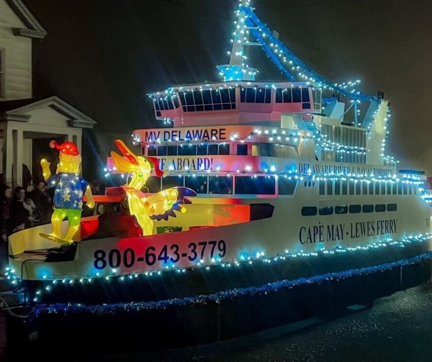 Christmas countdown day 4! Check out the Ferry float in the 91st Annual