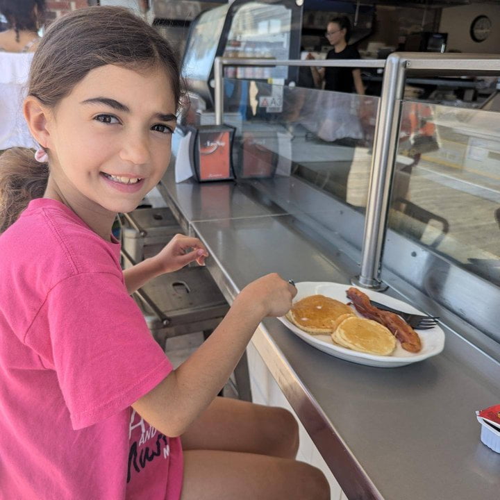 Shop, Dine, Play & Stay with us in Downtown Wildwood & the Wildwoods