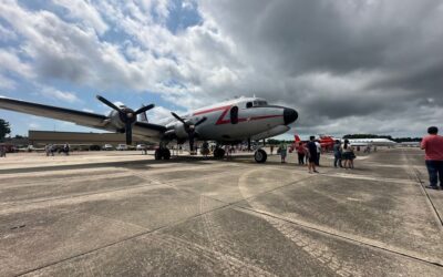 Cool photo outside the hangar